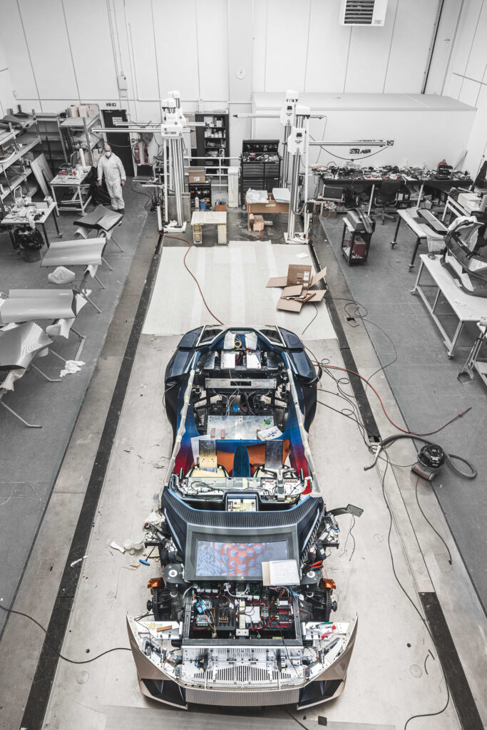 Lynk -amp; Co. Concept Car, Build Photos - by Visually Rich-00131-2