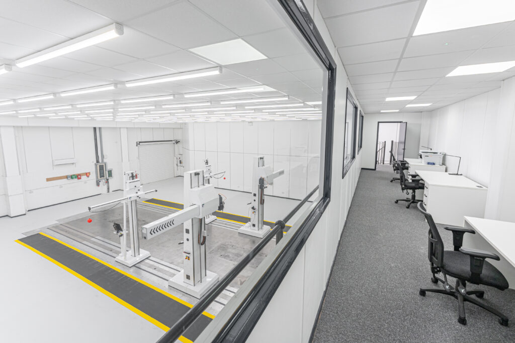 Envisage Studio - by Visually Rich 05490