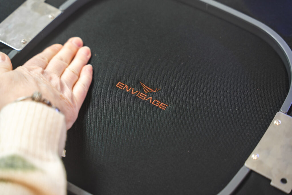 Trim - by Visually Rich-00531